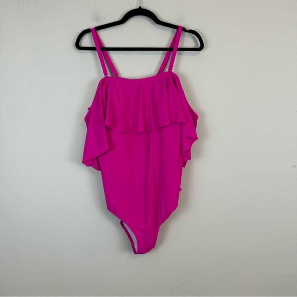 Daci | Hot Pink Cold Shoulder Ruffle One Piece Swimsuit Size XXL NWT